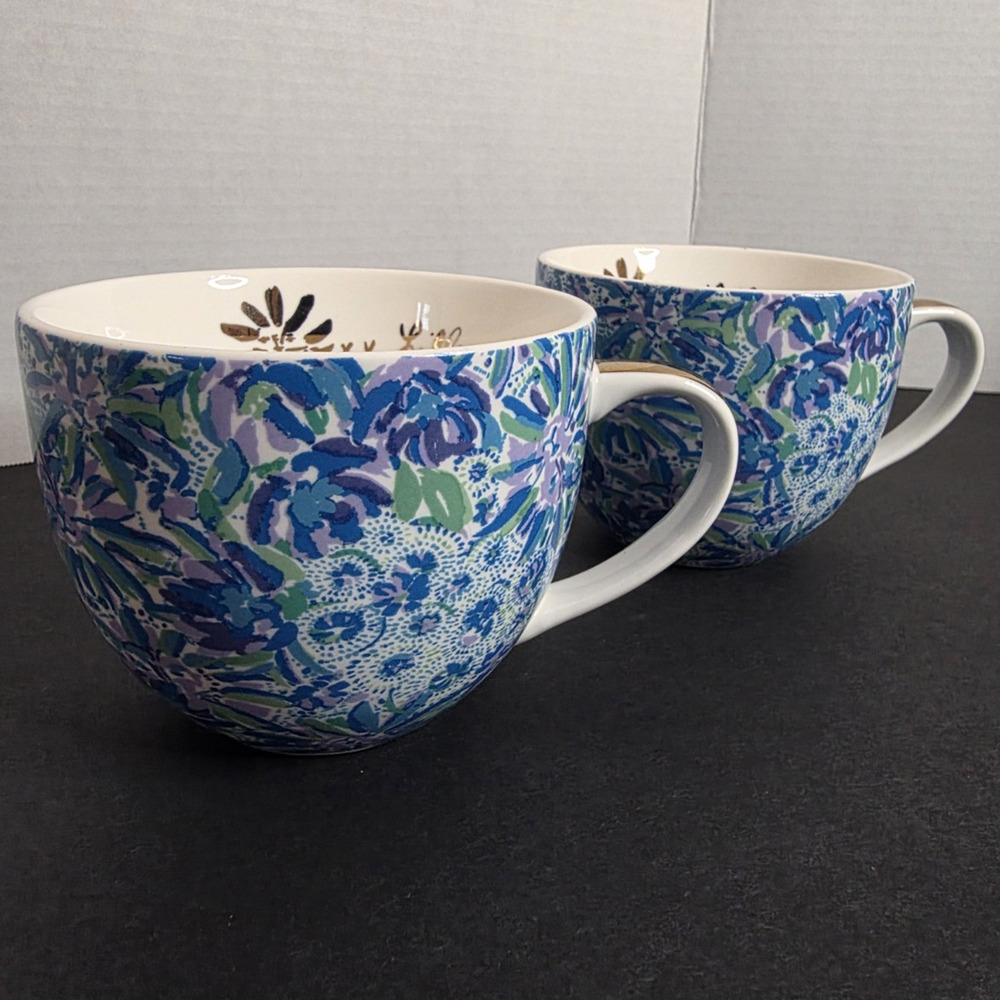 Lilly Pulitzer Set of 2 Floral Mug Gold Handles 12oz Tea Coffee Cups Lion Blue